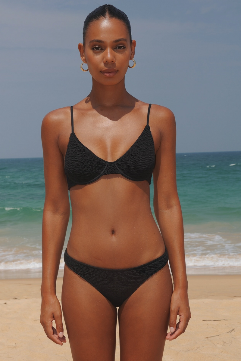 'Black' Scrunch Underwire Bikini Top