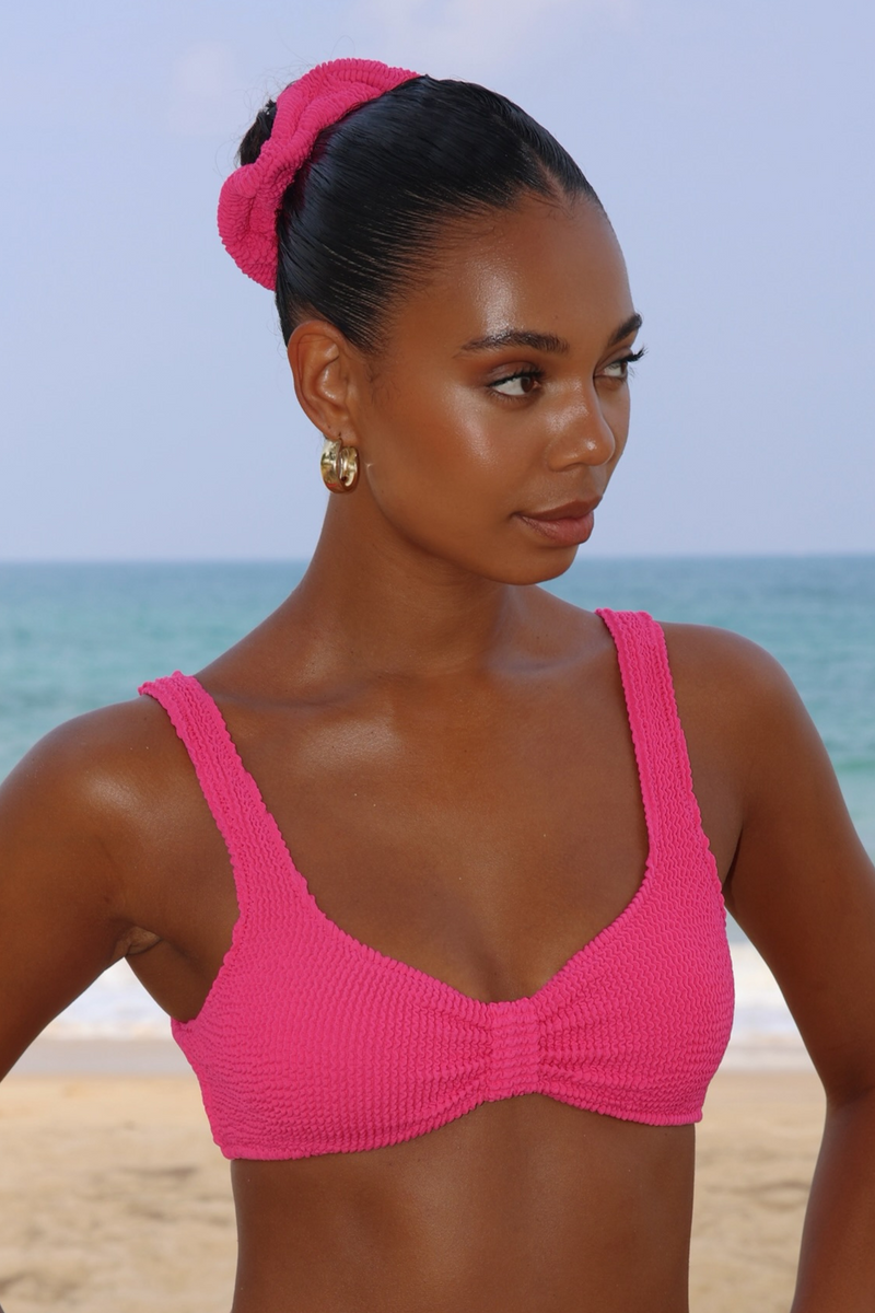 'Raspberry' Scrunch Scrunchie