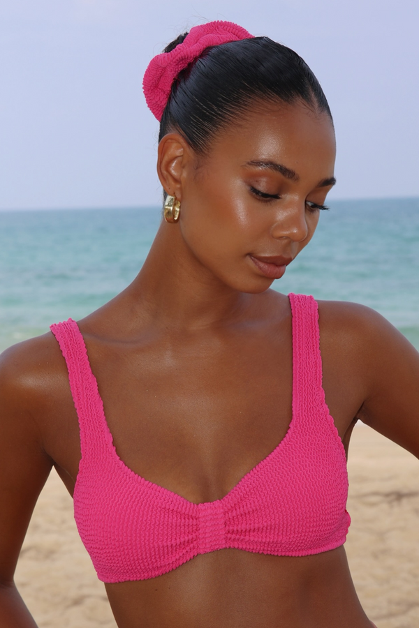 'Raspberry' Scrunch Scrunchie